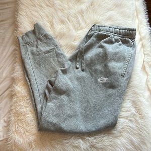 Nike gray men sweatpants medium